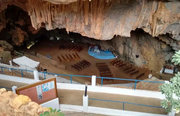 Gruta da Mangabeira