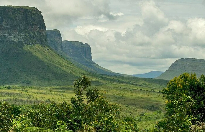 Morro Três Irmãos
