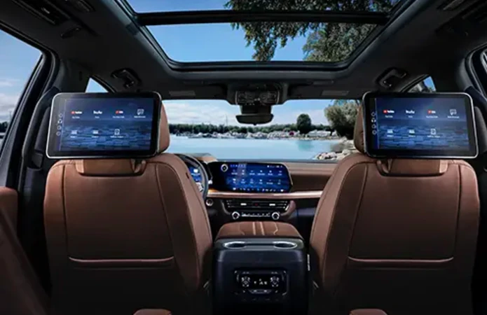 Interior Equinox