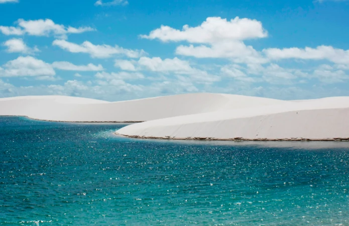 Dunas e lagoas dos Lençóis Maranhenses